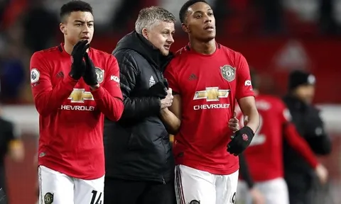 Ole và 3 'niềm khao khát' sau trận hòa Wolves: Ighalo đang ở đâu?