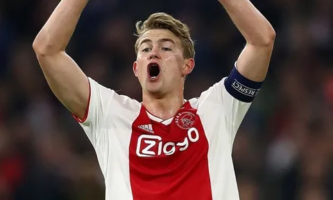Overmars "phũ hơn người yêu cũ" khi giám đốc Juve hỏi về thương vụ De Ligt