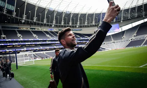 "Thợ săn" nhắm bắn tại Tottenham Hotspur, sẵn sàng "cắt tiết" Gà trống