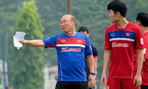 Báo Thái Lan tung tin: "Việt Nam mang cầu thủ châu Âu dự King's Cup"