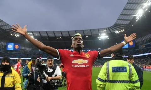 Derby Manchester sẽ làm lộ chân tướng của Pogba