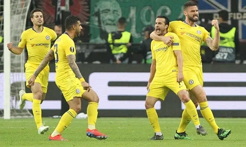 Pedro giải cứu Chelsea: "Tôi muốn vô địch Europa League"