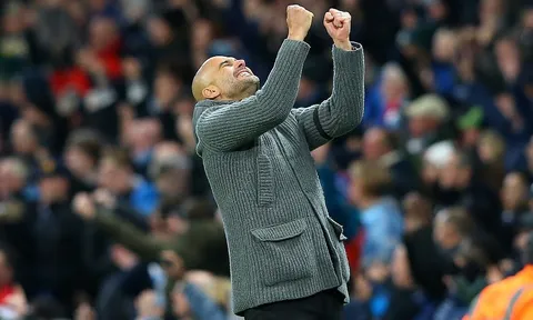 Phản ứng của Pep Guardiola sau khi đòi lại ngôi đầu bảng