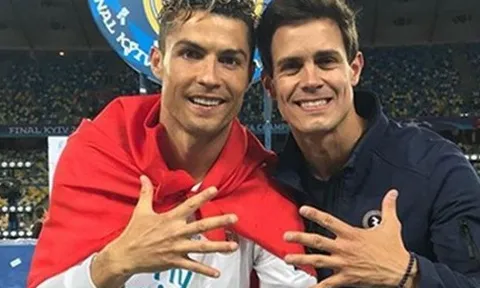Nóng: Bạn thân khẳng định Ronaldo vẫn sẽ gắn bó với Juventus