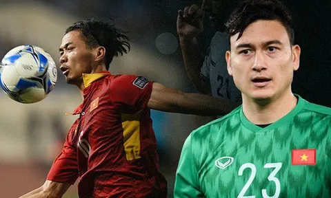 Lâm "Tây" chúc mừng Công Phượng lần đầu ra sân ở K-League