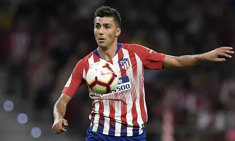 Phũ như Bayern! "Hùm xám" có lần 2 xát muối vào vết thương Man City