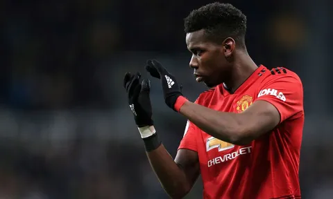 Vì Pogba, Solskjaer và Ed Woodward bất đồng quan điểm