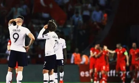 Pogba bị húc văng, đội tuyển Pháp thất bại ê chề trên đất Thổ Nhĩ Kỳ