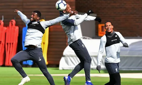 Không quan tâm Man City giành ngôi đầu, dàn sao Liverpool tưng bừng ngày trở lại
