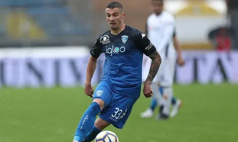 Quá nhanh! AC Milan chốt hợp đồng 4 năm với cái tên không ai ngờ