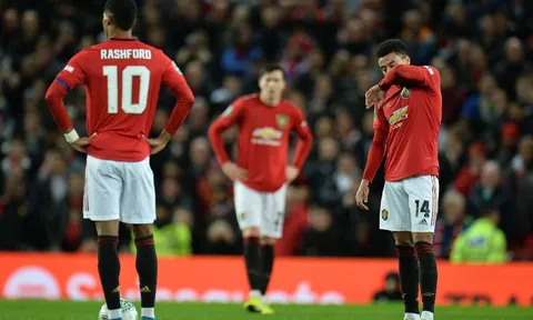 Rashford nổi đóa, chỉ trích cực gắt đồng đội khi M.U thua thảm