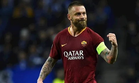 Rời AS Roma, De Rossi cay đắng thừa nhận sự thật phũ phàng