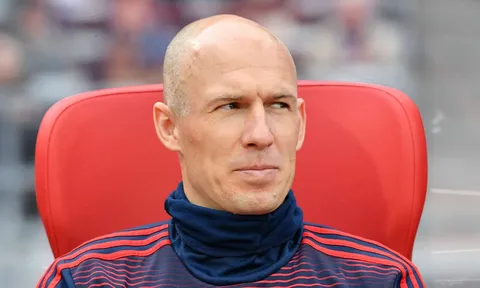 Rời Bayern, Robben cân nhắc chuyện giải nghệ
