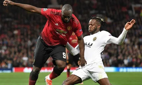 Phụ bạc 3 năm, Chelsea rao bán 'cái bóng của Lukaku' giá 45 triệu euro