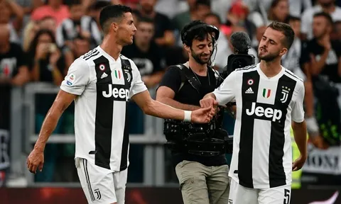 Trả đũa vụ Ronaldo, Real điền tên nhạc trưởng Juve vào danh sách mua sắm