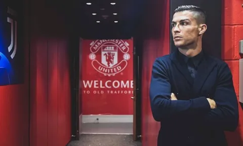 Ronaldo tái hợp Man Utd, tại sao không?