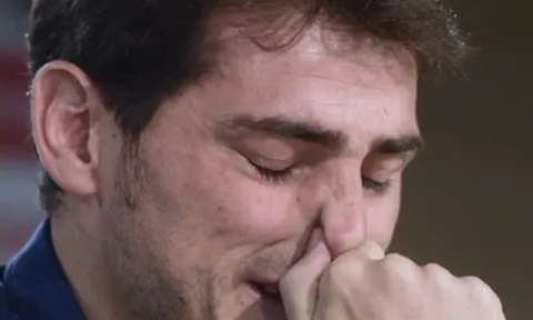 Casillas giã từ sự nghiệp cầu thủ?
