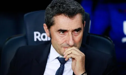 Sa thải Valverde, Barca đồng thời nhận "2 niềm vui lớn"