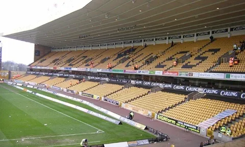 Sân nhà Molineux của Wolverhampton sắp có diện mạo mới