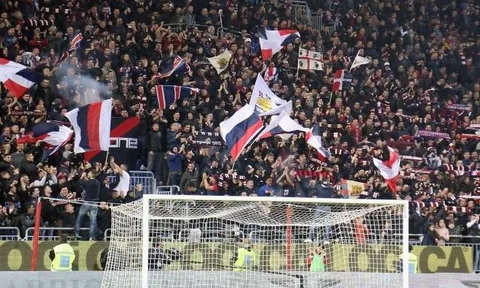 Cagliari thoát án phạt nặng sau sự cố phân biệt chủng tộc
