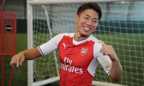Sao Arsenal 3 năm chưa có trận ra mắt sắp được giải cứu