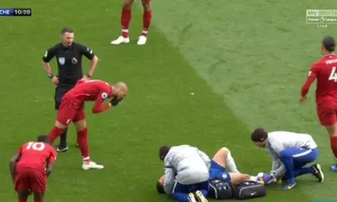 Sao Liverpool gặp họa vì "chơi dơ" với Hazard