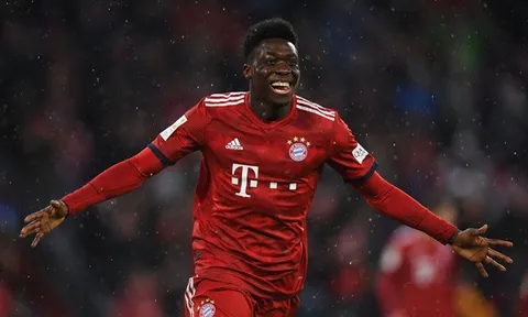 Sao trẻ tuổi teen lần đầu làm "chuyện ấy" cho Bayern