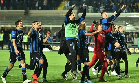 "Sát thủ" Argentina lên tiếng, Atalanta tiến vào chung kết Coppa Italia