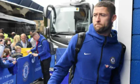 Sau màn 'chửi thầy', sao Chelsea mặt nặng tới Stamford Bridge