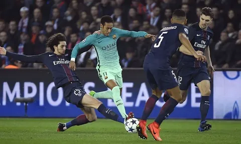 Sau tất cả, "kẻ nổi loạn" PSG đã đưa ra chọn lựa giữa Man Utd và Barca