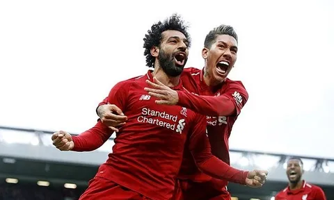 Sau vòng 32 Premier League: Liverpool thở phào vì Gà trống "quăng game", Top 3 trong tầm tay Man Utd