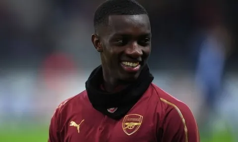 Freddie Ljungberg hiến kế cho Unai Emery ở trận lượt về Europa League