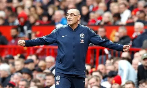 Hòa may M.U, Wenger nói thẳng vấn đề lớn nhất của Chelsea
