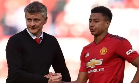 Serie A mê mệt vì "thánh vô hại" của Man Utd