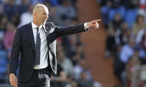"Siêu trung vệ" báo tin mừng cho Zidane và Real Madrid
