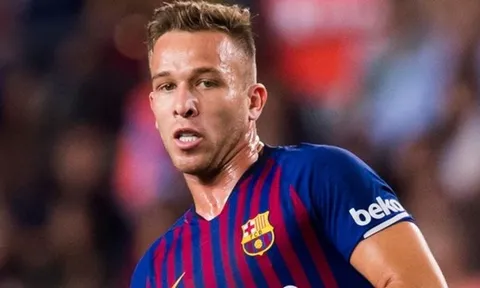 "Ở Brazil, tôi được di chuyển tự do hơn khi thi đấu cho Barca"