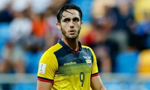 Đồng ý thoả thuận 3 năm, sát thủ 19 tuổi cập bến Premier League