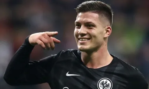CĐV giục Liverpool: 'Phải-mua', 'Một tiền đạo hoàn hảo'