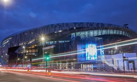 Sân nhà mới của Tottenham hoành tráng như thế nào?