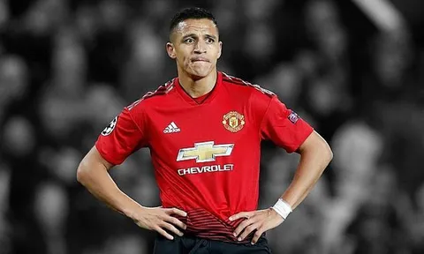 Sợ như Sanchez, Man Utd rụt rè đón "sát thủ" ghi gần 200 bàn/7 năm
