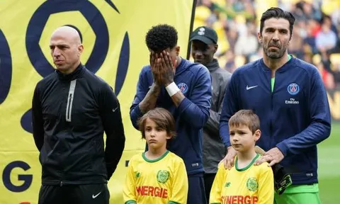 SỐC! 'Chấp' 2 cầu thủ dự bị, PSG tiếp tục lỡ hẹn với chức vô địch