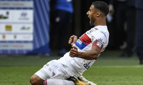 SỐC: Đại diện xác nhận Fekir đã mặc màu áo Liverpool