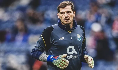 SỐC! Huyền thoại Casillas lên cơn đau tim, nhập viện khẩn cấp