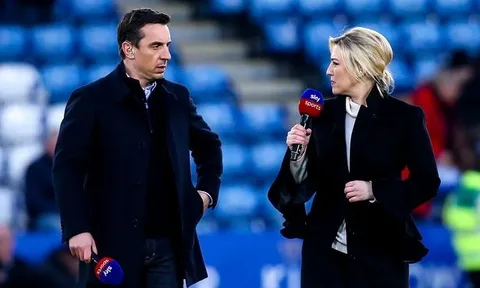 SỐC! Neville khuyên Man Utd... buông bỏ trận gặp Man City