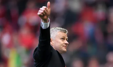 Solskjaer: "Cậu ấy có tố chất tốt, đá đa vị trí và khiến tôi rất hài lòng"