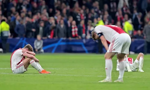Sau trụ cột Messi, Barca tiếp tục chứng kiến tương lai đội nhà khóc hận ở Champions League