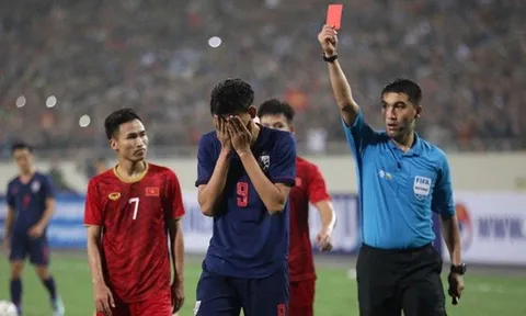 "Cũng là thất bại 0-4 nhưng đây là Việt Nam, không phải Uruguay"