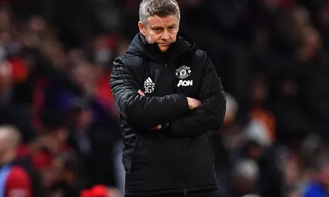 Thảm hại thế nào, ghế Solskjaer vẫn chắc
