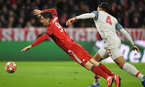 Thắng Bayern, Klopp mơ về Champions League được chưa?
