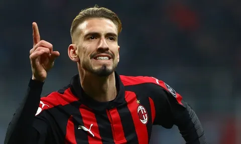 Thi đấu thăng hoa, sao AC Milan được "người cũ" AS Roma để ý